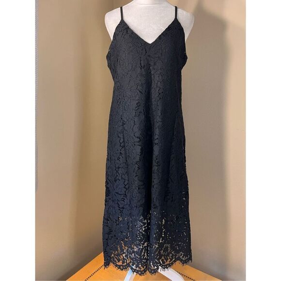NWT! Chaser Black Floral Lace Scallop Hem Strappy Slip Dress Medium - Picture 8 of 9